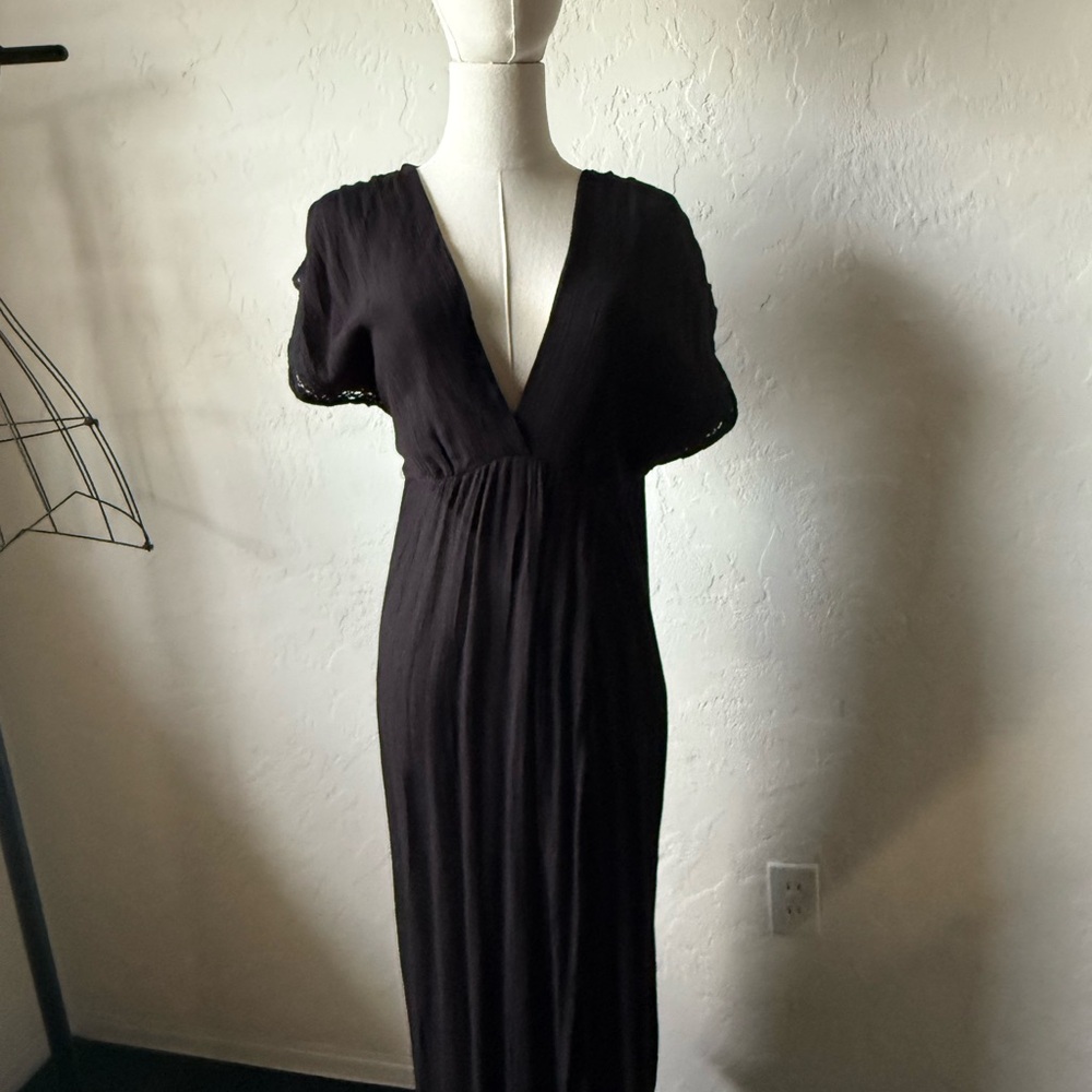 Elegant Black V-Neck Dress